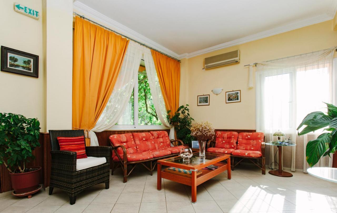 Hotel Loula Rooms And Apartments 카메나불라 외부 사진